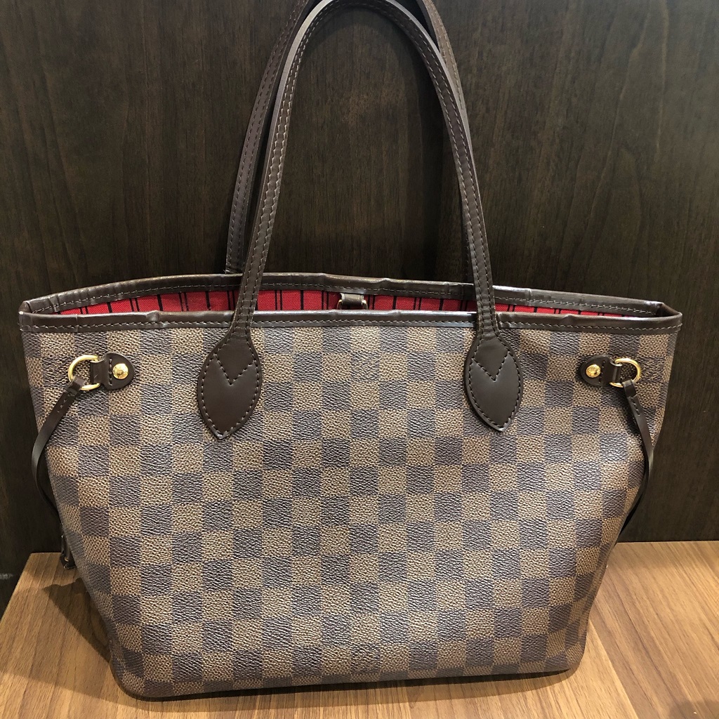 ブランド品の買取は大吉エスモール鶴岡店!!お任せください!