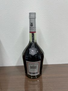 CAE19B41-EE10-40F2-B271-75C7645AA35B