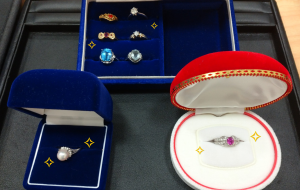 【✨⇧金相場高騰中⇧✨】貴金属大量お持込み大歓迎٩(๑>∀<๑)۶買取専門店 大吉 イオンタウン仙台泉大沢店へ✨