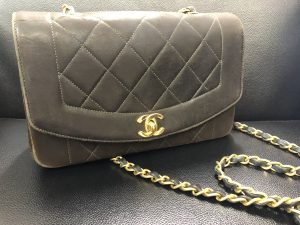CHANELのバッグお買取りしました！胡屋十字路にある買取専門店 大吉 胡屋店です♪♪