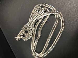 プラチナのネックレス売るなら買取専門店 大吉胡屋店にお持ち込み下さい!(^^)!