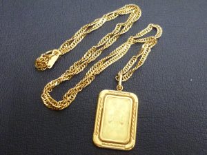 純金インゴットトップのネックレスのお買取り致しました。買取専門店大吉ゆめタウン中津店です。
