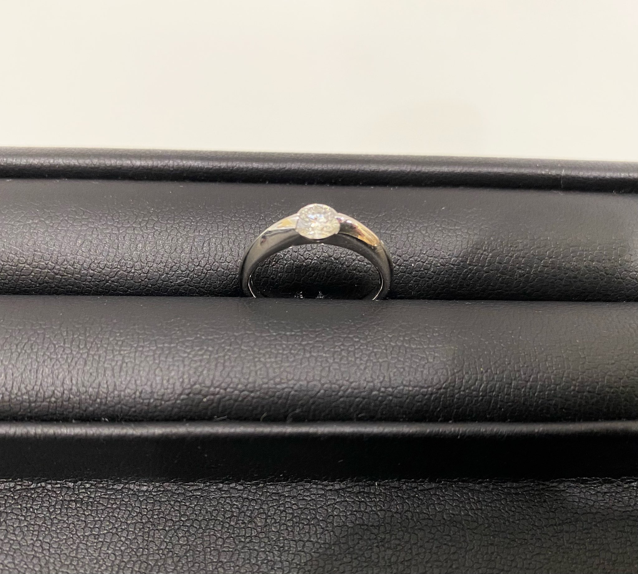 プラチナ pt900 ダイヤ 指輪