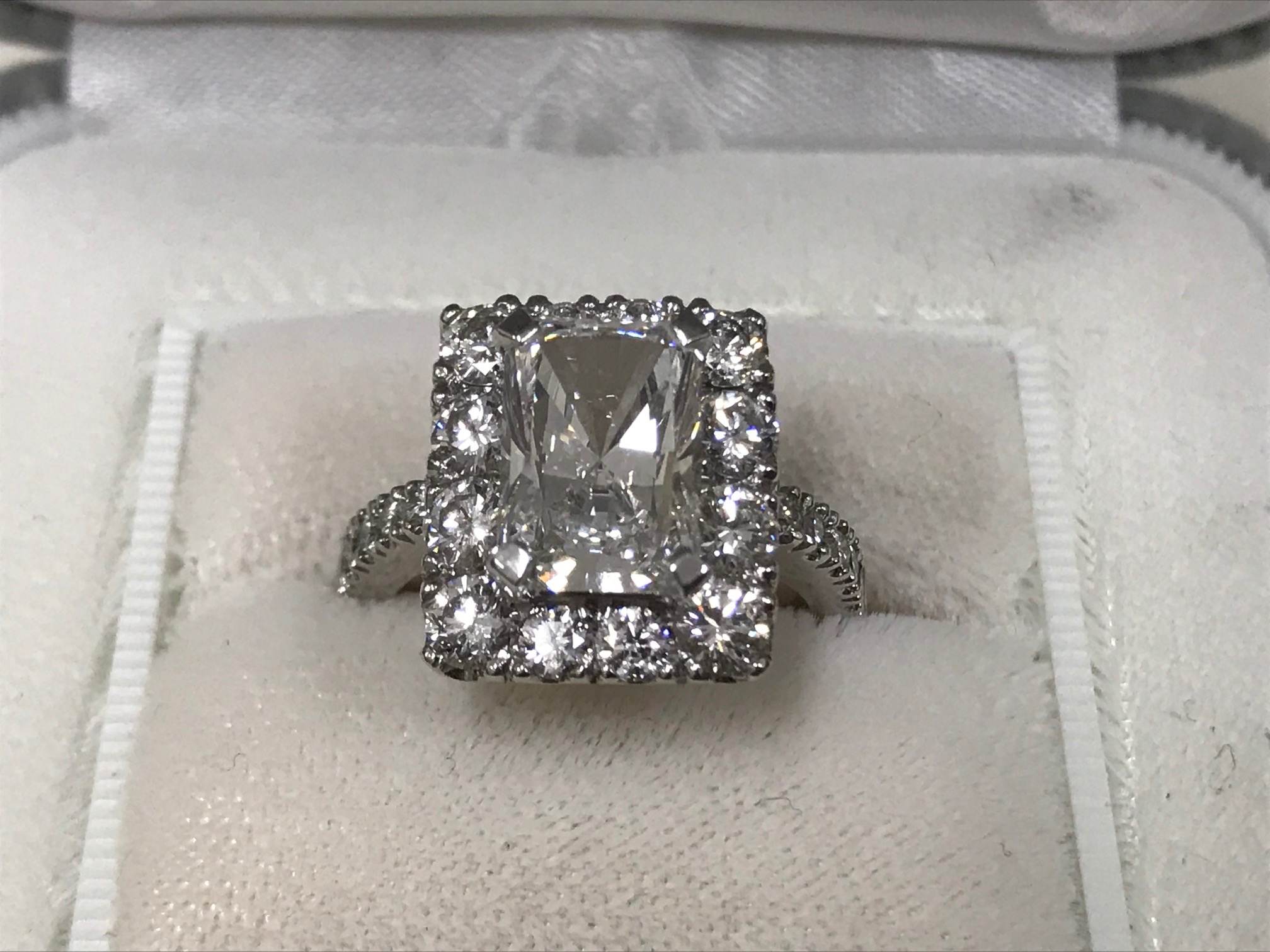 東灘 芦屋 ダイヤ ダイヤモンド 買取 甲南山手 大吉