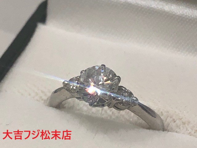 ダイヤ買取松山