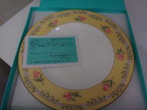 大吉調布店で買取したティファニーのお皿