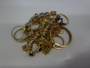 大吉調布店で買取した金