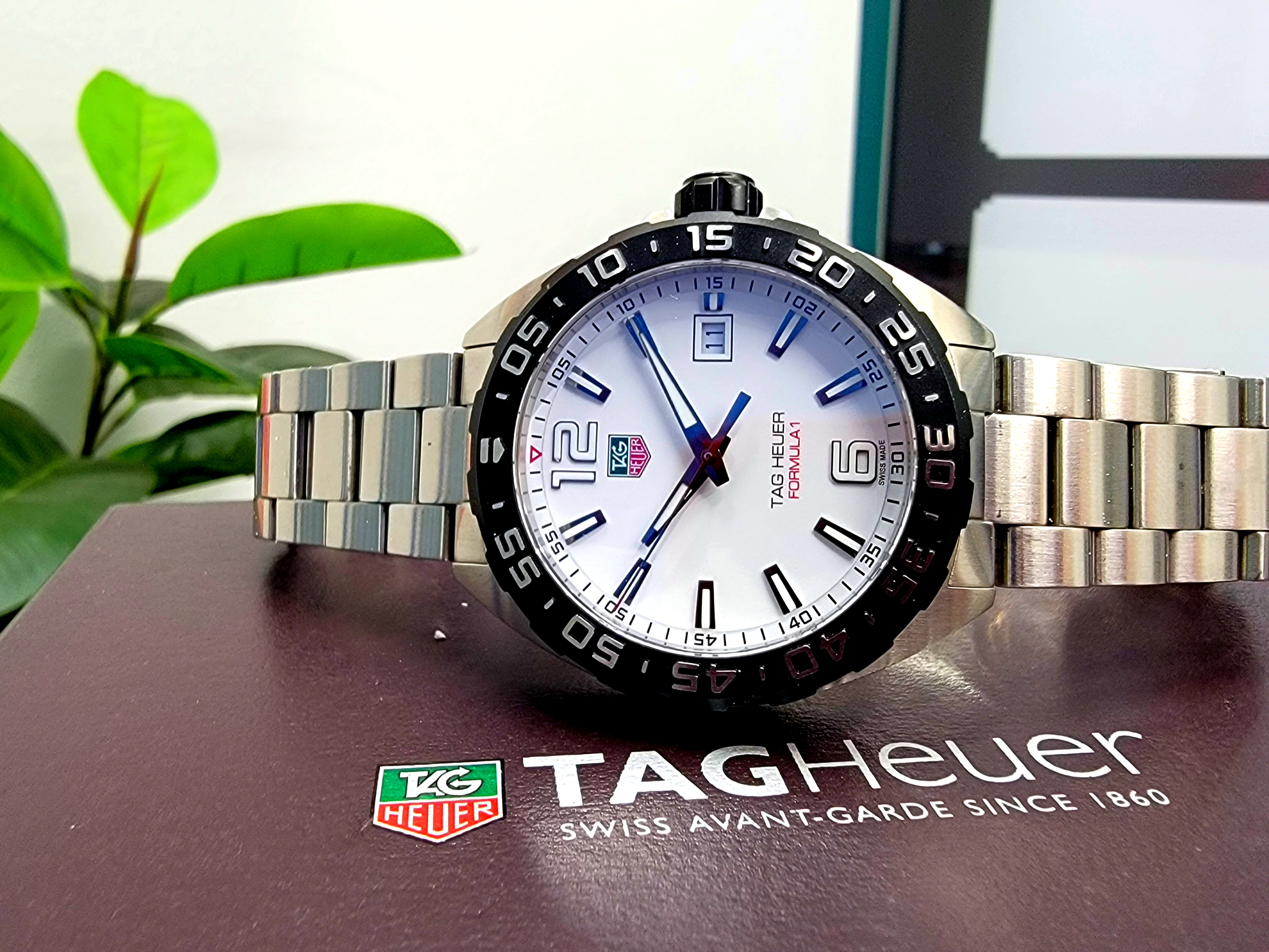 TAG HEUER(タグ・ホイヤー)