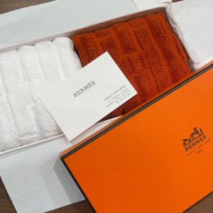 ブランド品の買取は大吉エスモール鶴岡店!!お任せください!