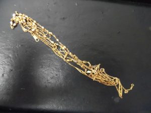 貴金属、金を売るなら買取専門店JR八尾店へ。金は、目立つのでしないという人が多いと聞きます。使わないのは勿体ないです。