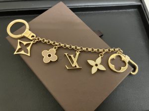 太宰府市の皆様、ルイヴィトンの高価買取なら大吉アクロスモール春日店にお任せ下さい!