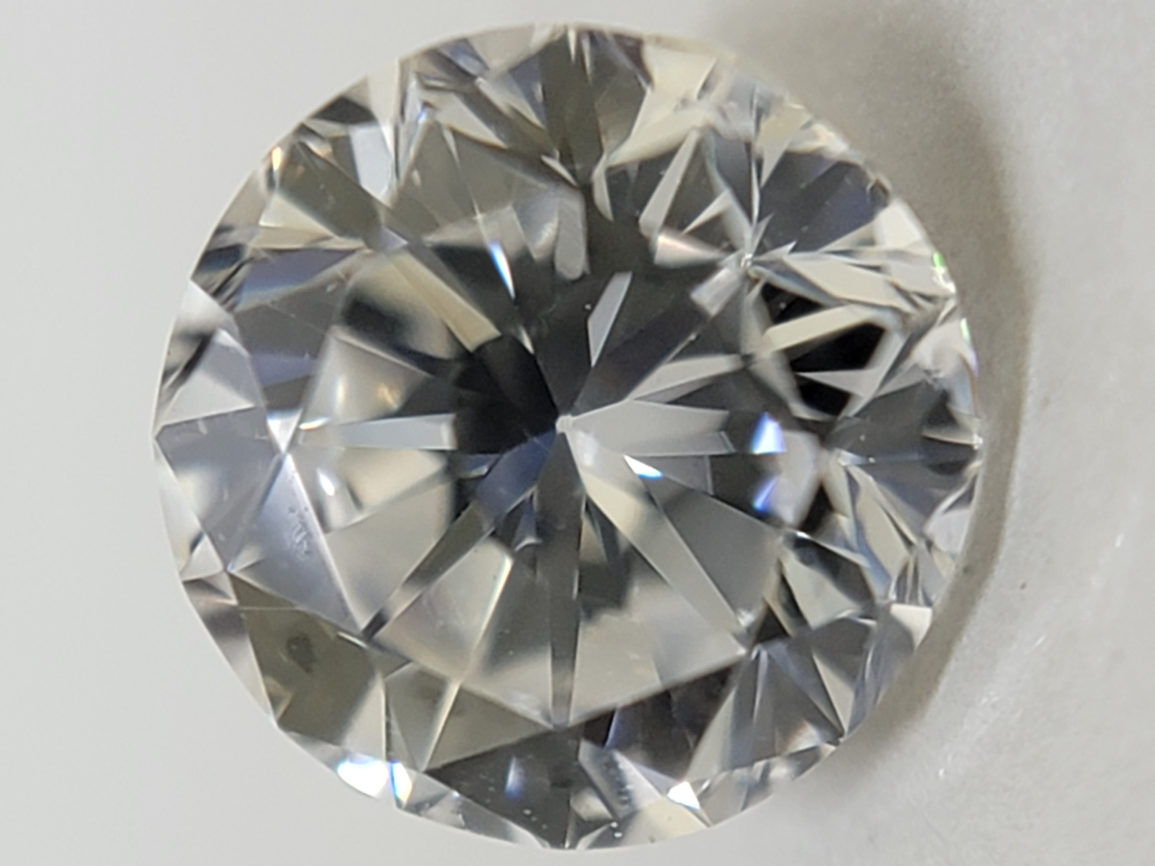 1キャラオーバーの裸石ダイヤモンド