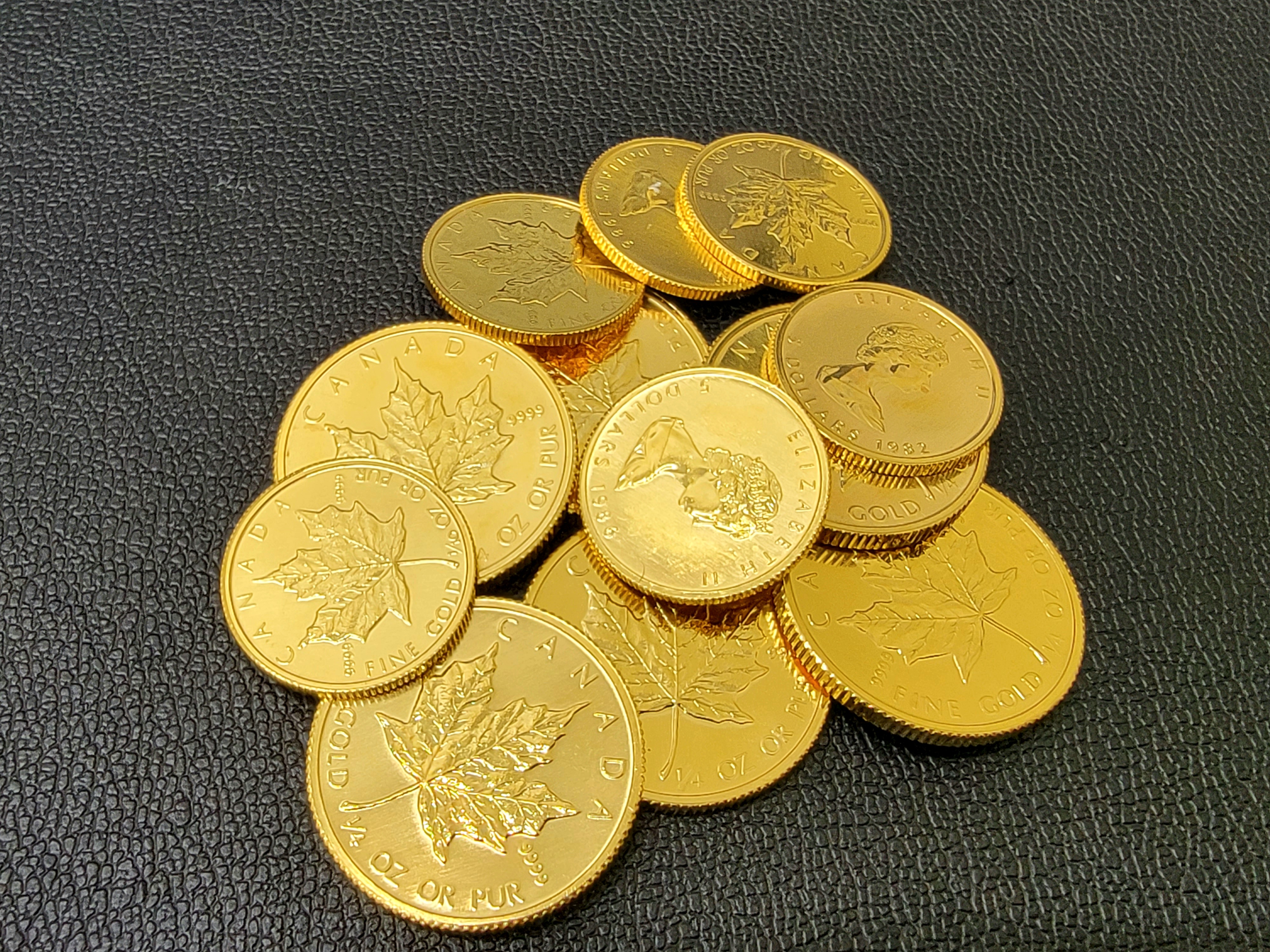 カナダ、メイプルリーフ金貨