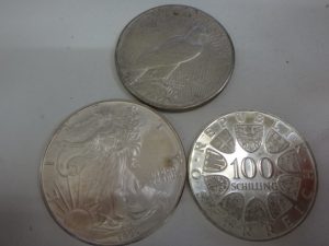 大吉調布店で買取した銀貨