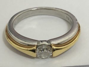 ダイヤモンド　貴金属　プラチナ　ジュエリー　アクセサリー　宝飾品　買取　買い取り　東京　江戸川区　葛西