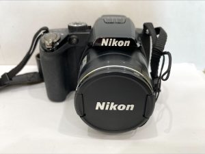 Nikon ニコン カメラ