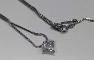 ダイヤモンドのネックレスをお買取り致しました♪大吉ミレニア岩出店です!ダイヤモンドのネックレスをお買取り致しました♪大吉ミレニア岩出店です!