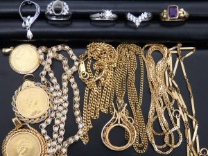 ダイヤモンド　貴金属　プラチナ　ジュエリー　アクセサリー　宝飾品　買取　買い取り　東京　江戸川区　葛西