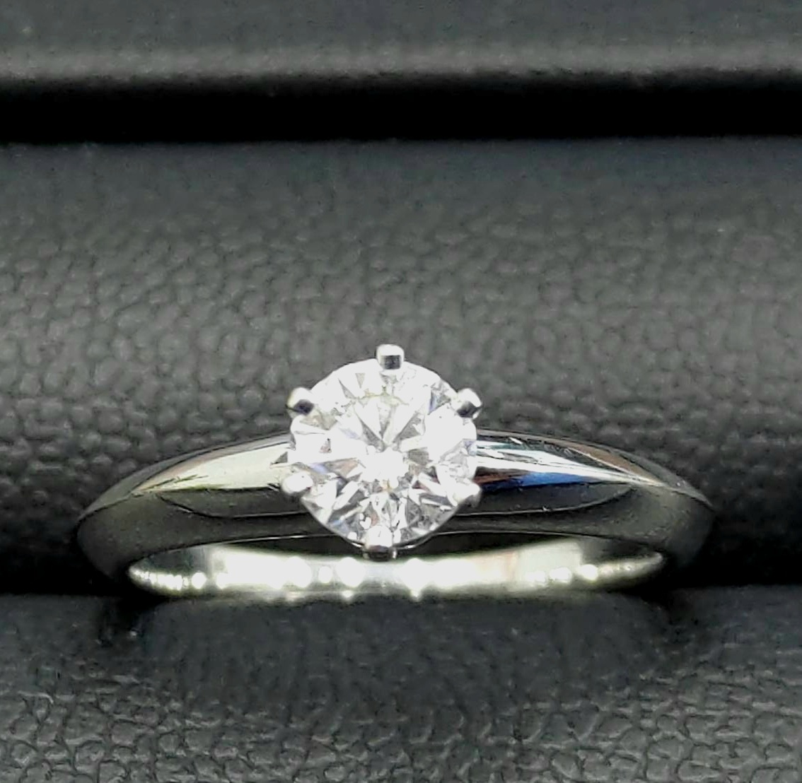 ダイヤモンドリング