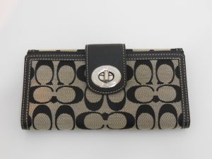 コーチのお財布をお買取りさせていただきました！