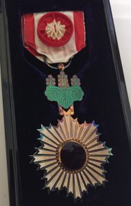 春日市の皆様、各種勲章の高価買取は大吉アクロスモール春日店へ!!