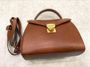 Ferragamo フェラガモ バッグ ブランド品