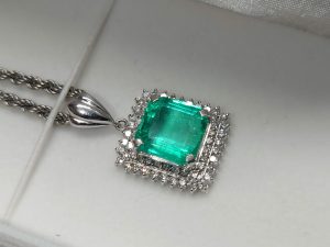 エメラルドをお買取り致しました♪大吉ミレニア岩出店です!エメラルドをお買取り致しました♪大吉ミレニア岩出店です!