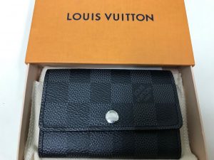 東灘　芦屋　ヴィトン　VUITTON　財布　買取　甲南山手　大吉
