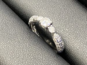 香川県綾歌郡宇多津町でダイヤモンド/宝石/アクセサリーのお買取なら「買取専門店 大吉イオンタウン宇多津店」にお任せください!