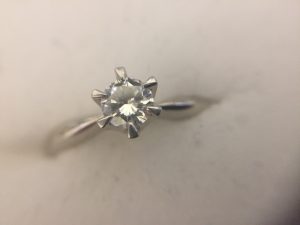 朝倉市の皆様、ダイヤを売るなら大吉アクロスモール春日店へ(☞゚ヮ゚)☞高価買取キャンペーン中!