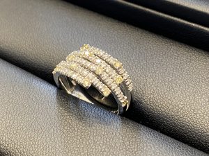 香川県綾歌郡宇多津町でダイヤモンド/宝石/アクセサリーのお買取なら「買取専門店 大吉イオンタウン宇多津店」にお任せください!