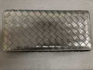 BOTTEGA VENETAの財布は大吉アクロスモール春日店へ高価買取♪(´▽`)