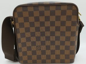 ヴィトンのダミエのバッグ