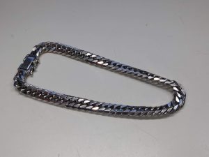 プラチナのネックレスをお買取り致しました♪大吉ミレニア岩出店です!プラチナのネックレスをお買取り致しました♪大吉ミレニア岩出店です!