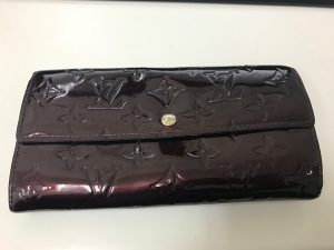 東灘　芦屋　ヴィトン　VUITTON　財布　買取　甲南山手　大吉