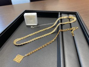 香川県綾歌郡宇多津町でダイヤモンド/宝石/アクセサリーのお買取なら「買取専門店 大吉イオンタウン宇多津店」にお任せください!