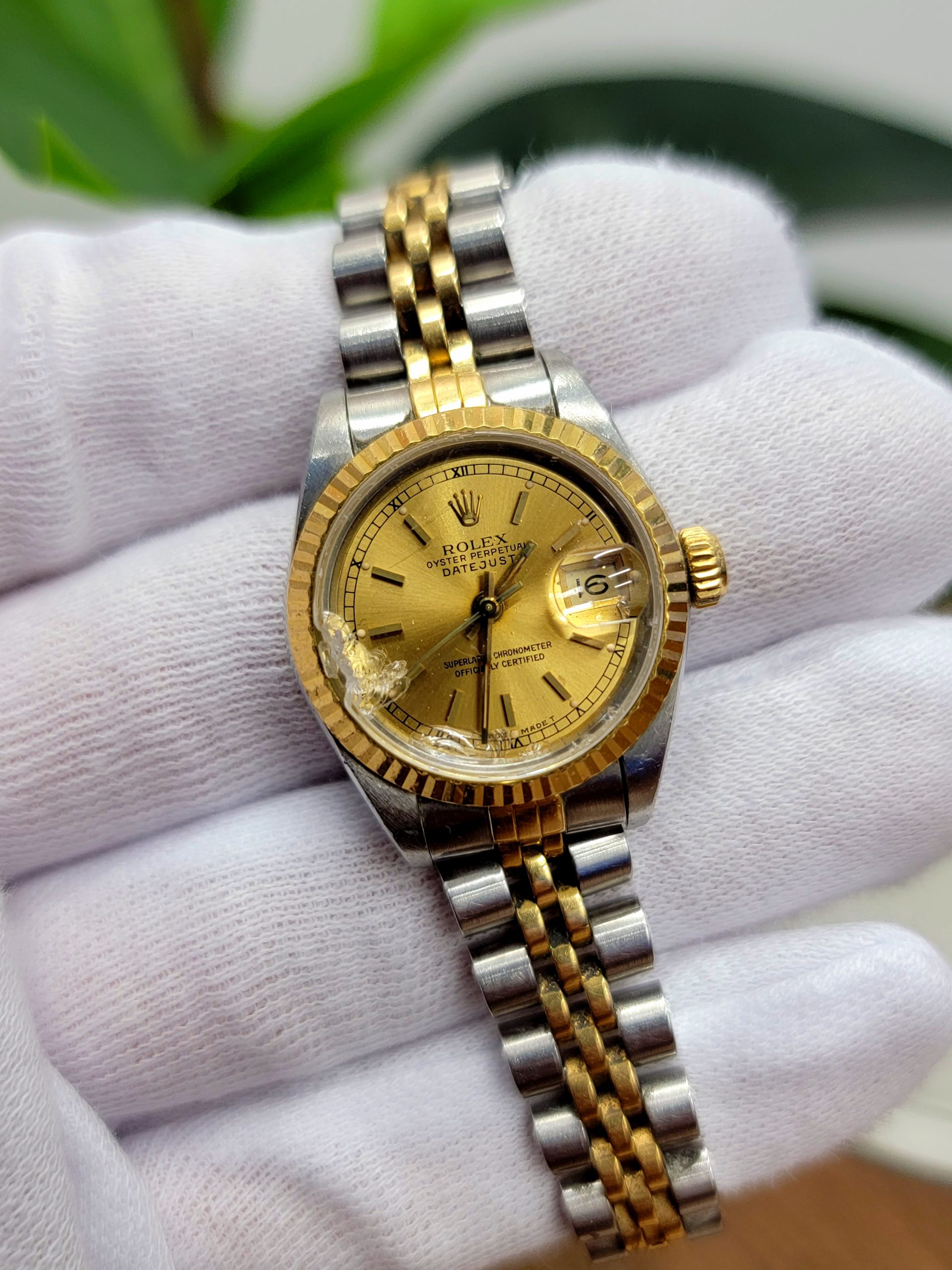 壊れたロレックス