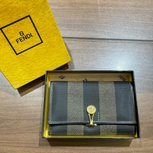 ブランド品の買取は大吉エスモール鶴岡店!!お任せください!