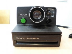 ポラロイドカメラ