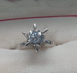 ダイヤモンドのリングをお買取り致しました♪大吉ミレニア岩出店です!ダイヤモンドのリングをお買取り致しました♪大吉ミレニア岩出店です!