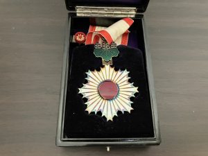 太宰府市の皆様、勲章の査定は大吉アクロスモール春日店へ!!