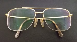 太宰府市の皆様、金縁メガネの高価買取は大吉アクロスモール春日店にお任せ下さい!