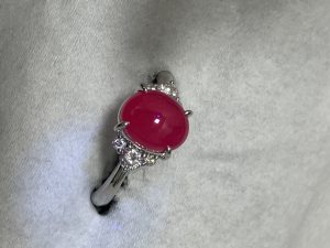 色石の買取なら大吉えるむプラザ三田店。