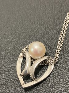 パールを売るなら大吉えるむプラザ三田店。