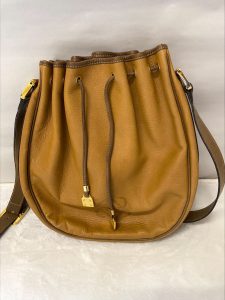LOEWE ロエベ バッグ ブランド