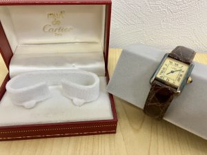 カルティエ 時計