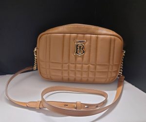 バーバリーのバッグをお買取り致しました♪大吉ミレニア岩出店です!バーバリーのバッグをお買取り致しました♪大吉ミレニア岩出店です!