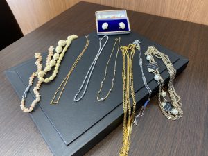 香川県綾歌郡宇多津町でダイヤモンド/宝石/アクセサリーのお買取なら「買取専門店 大吉イオンタウン宇多津店」にお任せください！