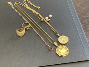 香川県綾歌郡宇多津町でダイヤモンド/宝石/アクセサリーのお買取なら「買取専門店 大吉イオンタウン宇多津店」にお任せください!