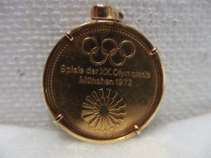 オリンピック金メダルの買取なら横浜関内の買取大吉 カトレヤプラザ伊勢佐木店